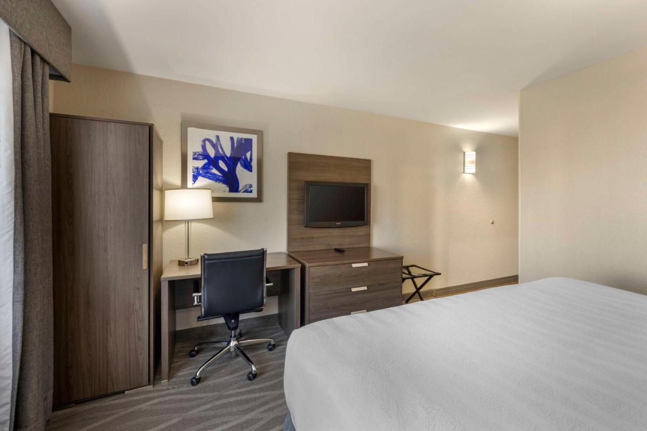 Best Western Plus Nashville Airport Hotel - Bna Kültér fotó